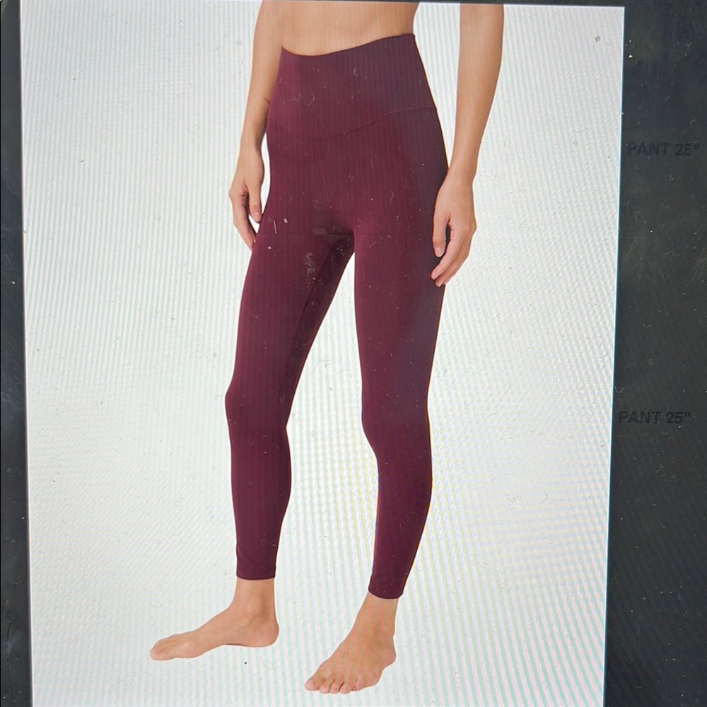 Lululemon Align Pant 25” (Color = Cassis)